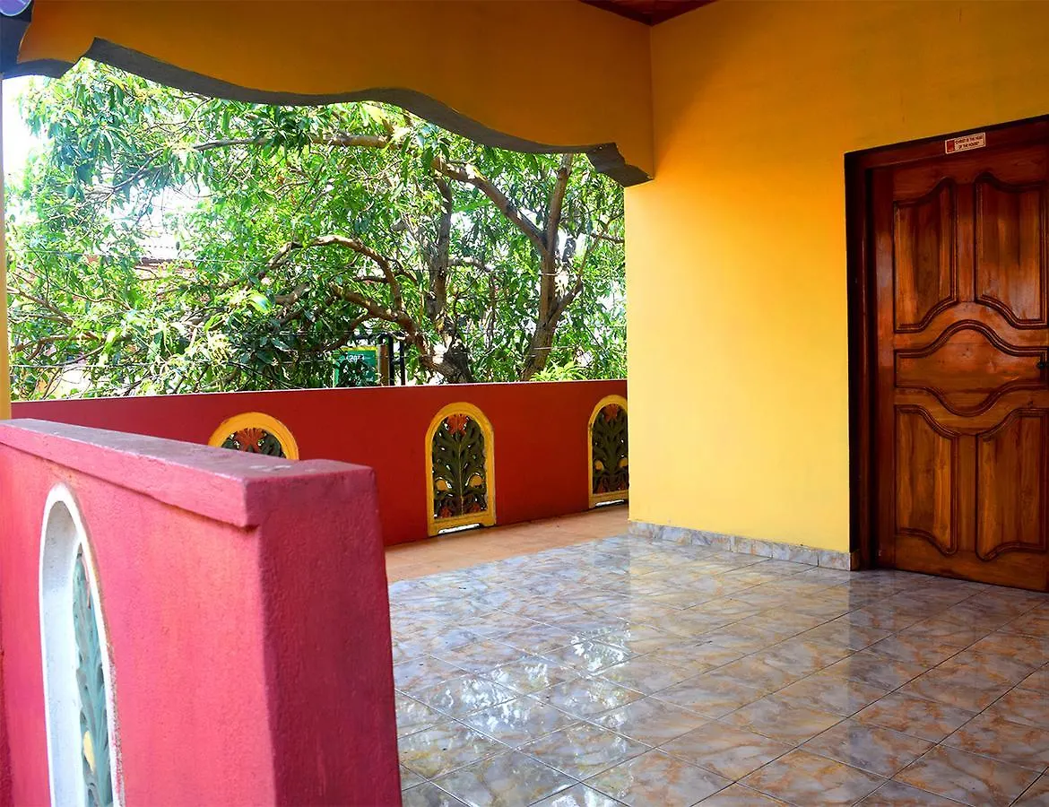 Sun Rise Hostel Negombo
